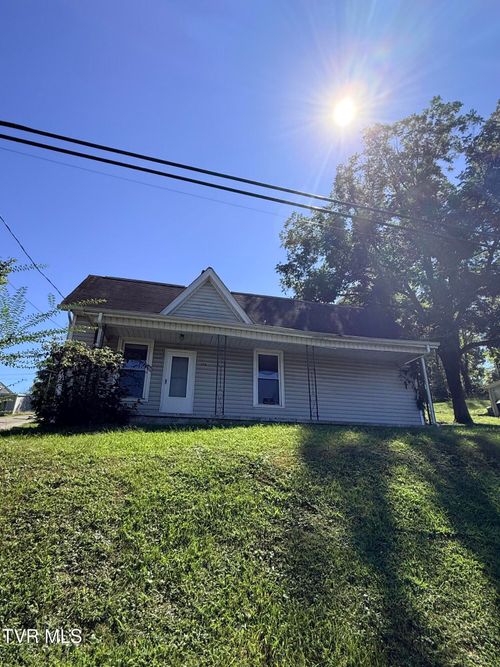 170 Main Street, Bluff City, TN, 37618 | Card Image