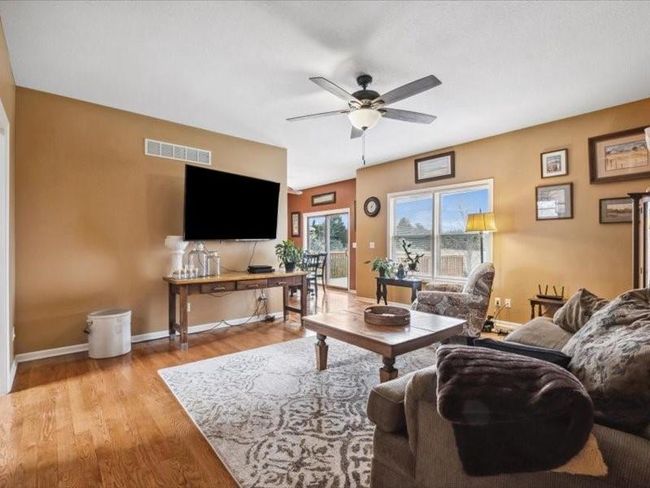 23338 Kissinger Rd, House other with 3 bedrooms, 4 bathrooms and null parking in Leavenworth KS | Image 7