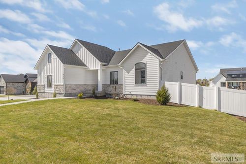 970 Pine Brook Ln, Rexburg, ID, 83440-5457 | Card Image