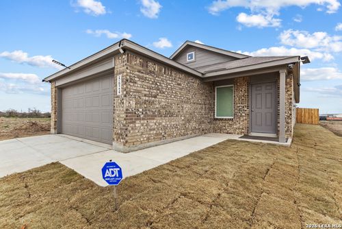 5624 Jasper Pl, San Antonio, TX, 78223-4904 | Card Image