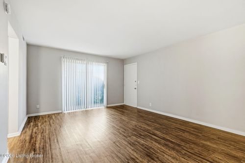 4-319 Idlewylde Dr, Louisville, KY, 40206-1100 | Card Image