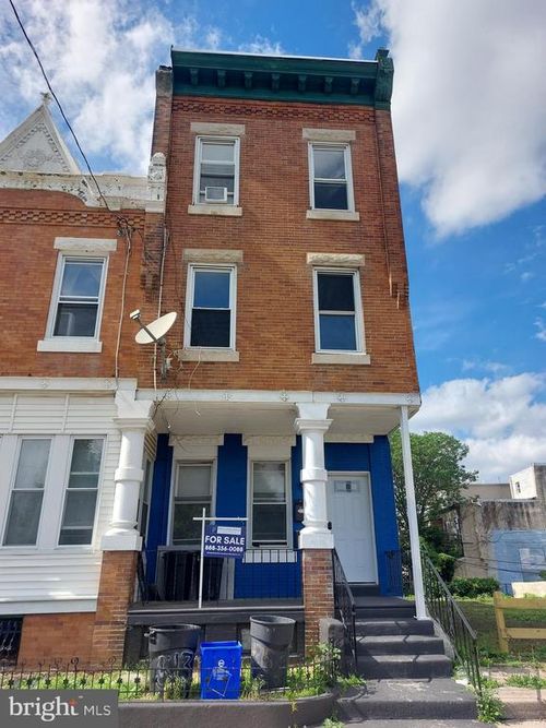 4815 Fairmount Ave, PHILADELPHIA, PA, 19139-2137 | Card Image