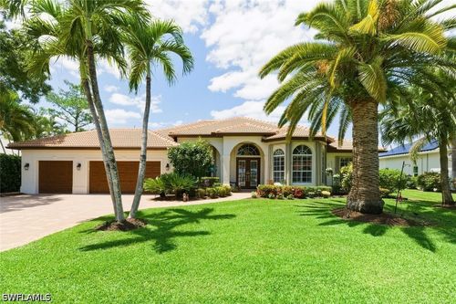 2076 Imperial Cir, NAPLES, FL, 34110-1089 | Card Image