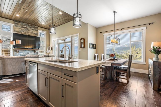 4 - 5144 Dhaliwal Pl, Home with 3 bedrooms, 2 bathrooms and 4 parking in Chilliwack BC | Image 14
