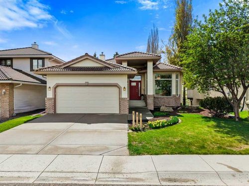 125 Woodpark Close Sw, Calgary, AB, T2W6H1 | Card Image