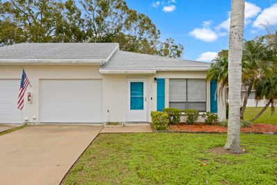 127 - 127 Mcneela Drive, Condo with 2 bedrooms, 2 bathrooms and null parking in Titusville FL | Image 1