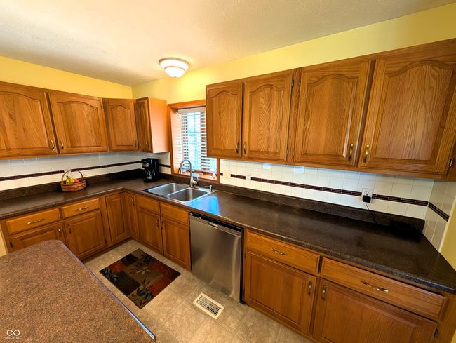 3730 Cheyenne Ct, House other with 4 bedrooms, 4 bathrooms and null parking in Columbus IN | Image 24