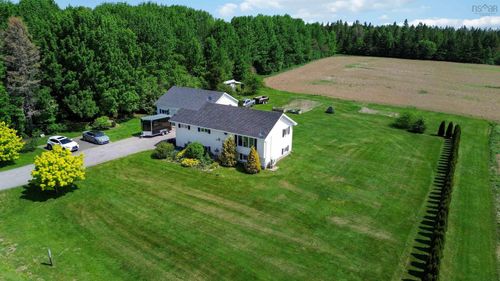 598 English Mountain Rd, Canaan, NS, B4N3V8 | Card Image
