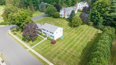 137 Winesap Road, House other with 4 bedrooms, 2 bathrooms and 6 parking in Berlin CT | Image 2