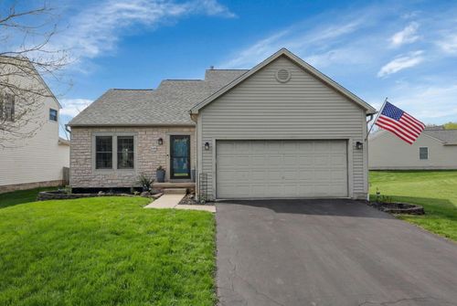 2684 Two Ridge Ave, Lancaster, OH, 43130-7821 | Card Image