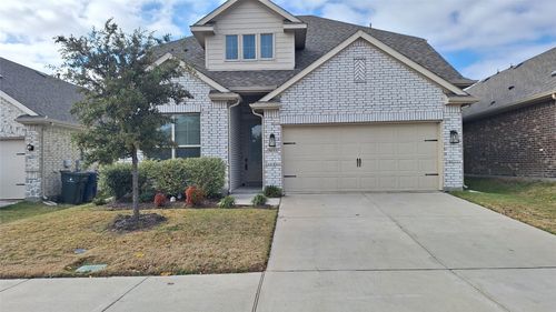 5653 Southern Fern Rd, Garland, TX, 75043-2963 | Card Image