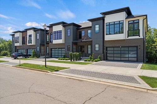 2420 Flying Ebony Dr, Lexington, KY, 40509-4465 | Card Image