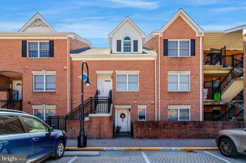 unit-322-6924 Fairfax Dr, ARLINGTON, VA, 22213-1075 | Card Image