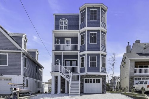 141 Vanard Dr, Brick, NJ, 08723-7428 | Card Image