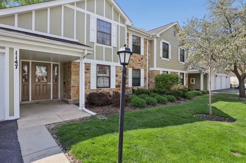 a2-1147 Middlebury Ln, Wheeling, IL, 60090-2450 | Card Image