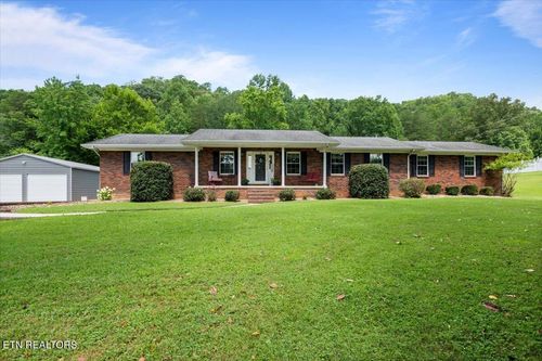 756 Old Lake City Hwy, Rocky Top, TN, 37769-5512 | Card Image