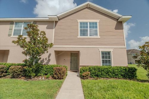 5051 Cactus Needle Ln, WESLEY CHAPEL, FL, 33544-6925 | Card Image