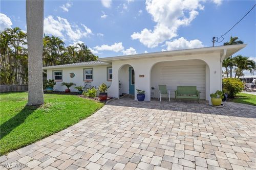2839 Janet St, MATLACHA, FL, 33993-9749 | Card Image