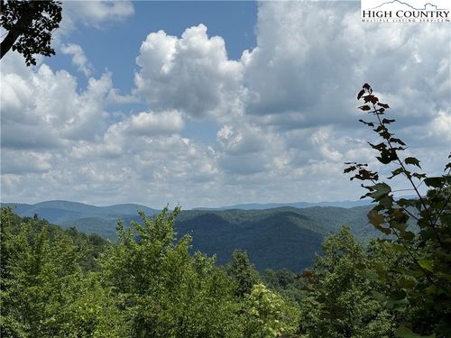 337 Lucas Path Rd, Purlear, NC, 28665 | Card Image