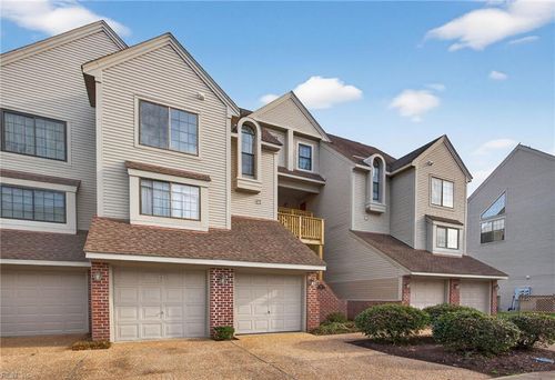 303-748 Rock Crest Ct, Newport News, VA, 23602-8861 | Card Image