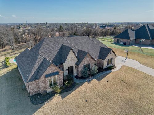14212 Se 37th Pl, Choctaw, OK, 73020-6097 | Card Image