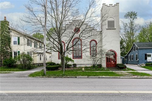304 E Genesee St, Fayetteville, NY, 13066-1502 | Card Image