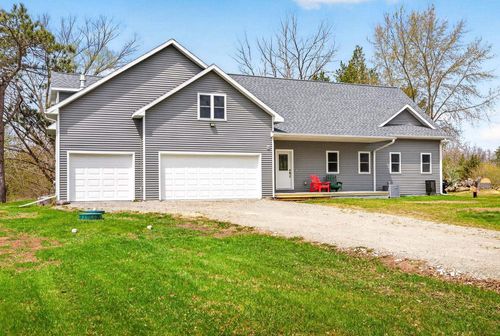 N1252 Morning Star Road, Menominee, WI, 54135 | Card Image