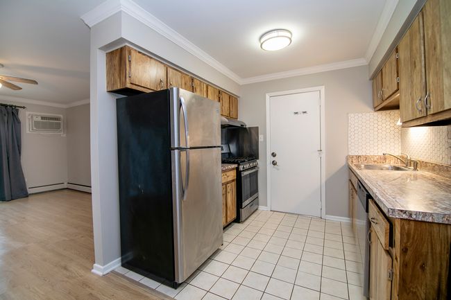 APT-3D - 9960 Franchesca Ct, Condo with 2 bedrooms, 2 bathrooms and 2 parking in Orland Park IL | Image 11