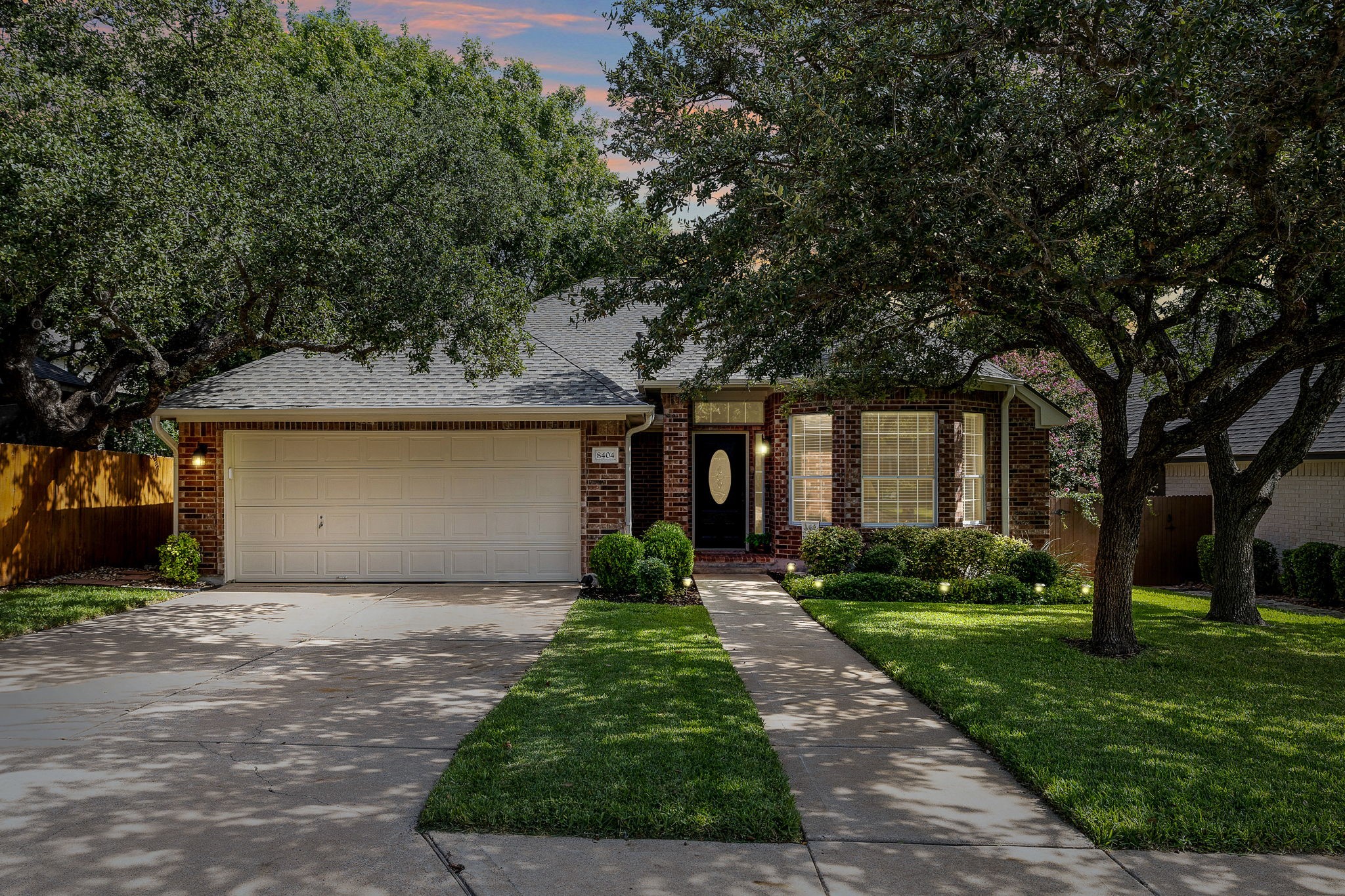 Laughing Water Ln, Round Rock, TX 78681
