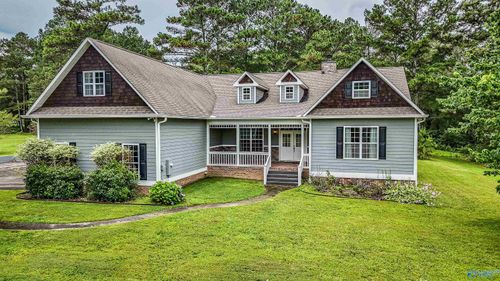 277 Bear Creek Trl, Union Grove, AL, 35175-7709 | Card Image