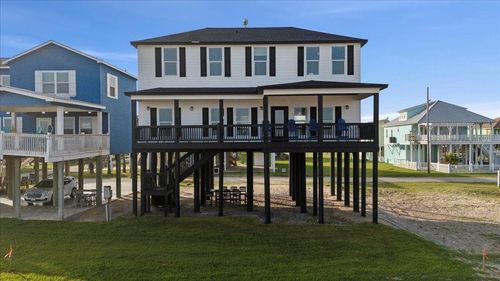 1326 Emerald Dr, Port Bolivar, TX, 77650-3434 | Card Image