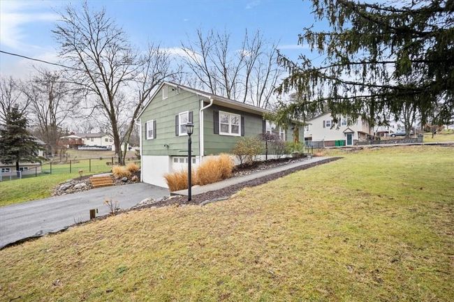 82 Scott Dr, House other with 3 bedrooms, 2 bathrooms and 1 parking in Wappingers Falls NY | Image 29