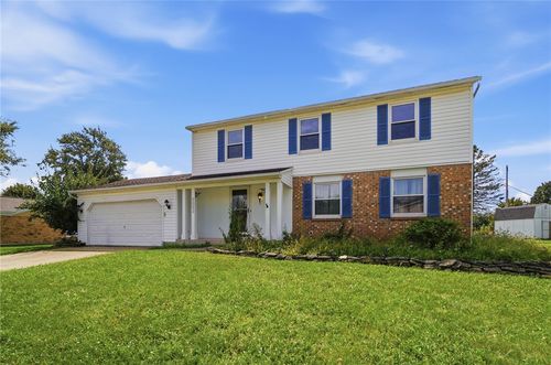2033 Malibu Trl, Xenia, OH, 45385-1125 | Card Image
