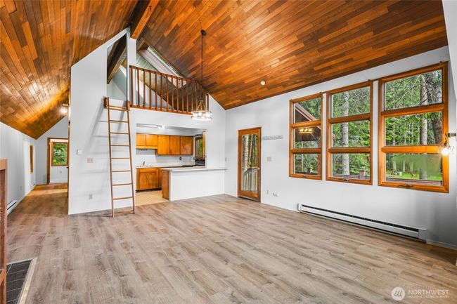 17118 Riverview Way E, House other with 3 bedrooms, 2 bathrooms and null parking in Enumclaw WA | Image 14