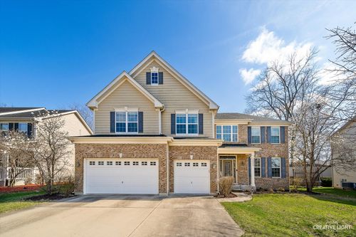 3323 Noble Dr, Woodridge, IL, 60517-1445 | Card Image