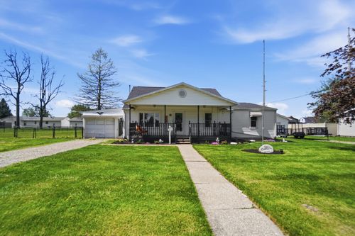 111 S Wagner Ave, Wapakoneta, OH, 45895-1711 | Card Image