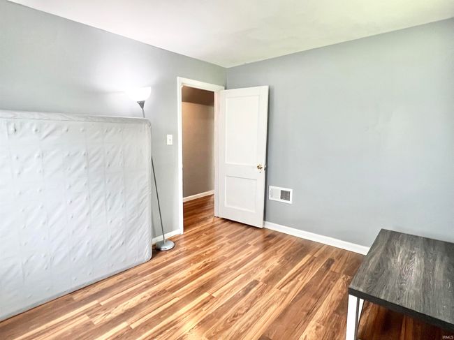 83 9 Th St, House other with 3 bedrooms, 2 bathrooms and null parking in Logansport IN | Image 10