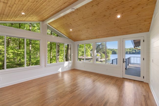 Guest Cottage Sunroom | Image 11