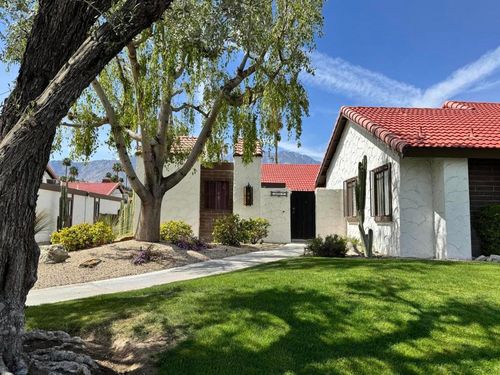 d-2255 Miramonte Cir E, Palm Springs, CA, 92264 | Card Image