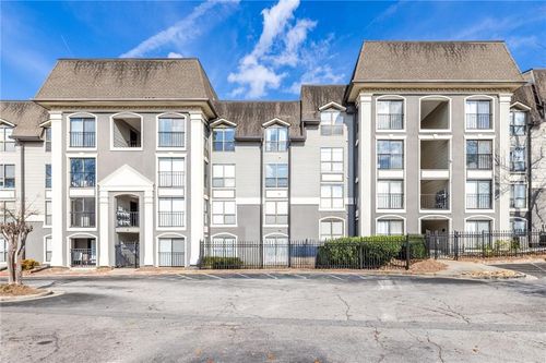 apt-2-2657 Lenox Rd Ne, Atlanta, GA, 30324-3132 | Card Image