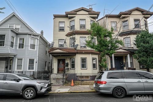 136 Butler St, Paterson, NJ, 07524-1920 | Card Image