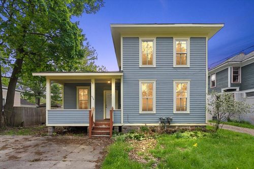 926 Osborne St, Kalamazoo, MI, 49001-5603 | Card Image