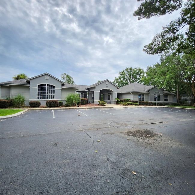 Clubhouse | Image 19