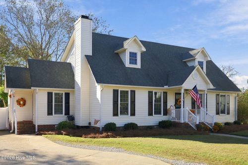 102 Poplar Branches Close, Winterville, NC, 28590-9294 | Card Image