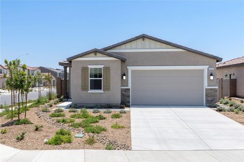 1231 Trojan Circle, Perris, CA, 92517 | Card Image