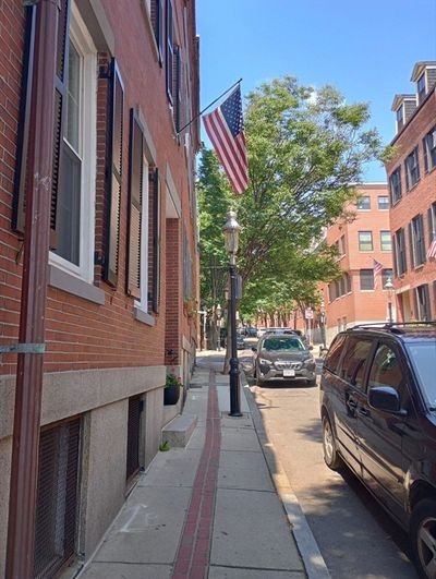 16 Chestnut St., House other with 4 bedrooms, 1 bathrooms and null parking in Boston MA | Image 3