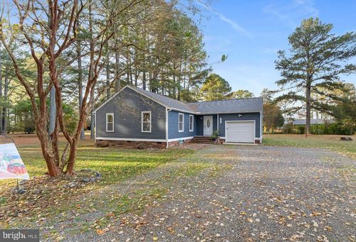 387 N Shore Cir, North, VA, 23128-2057 | Card Image