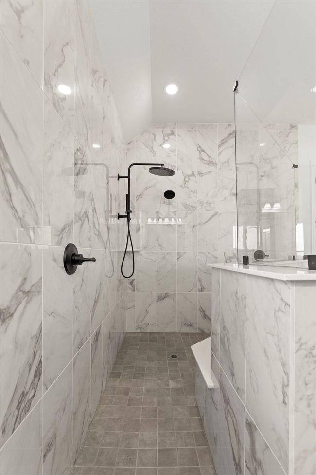 36. 150 Waterview - Bath (3) | Image 14