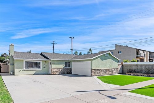 8792 Grindlay St, Cypress, CA, 90630-2209 | Card Image