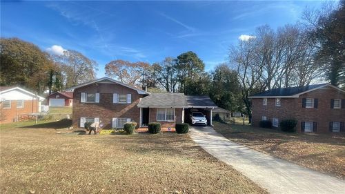 6364 Maddox Rd, Morrow, GA, 30260-2708 | Card Image